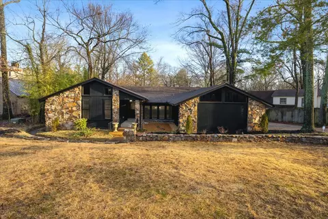7956 Woodford Ln, Germantown, TN 38138