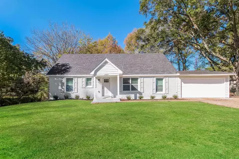 2847 Spring Hill Dr, Memphis, TN 38127