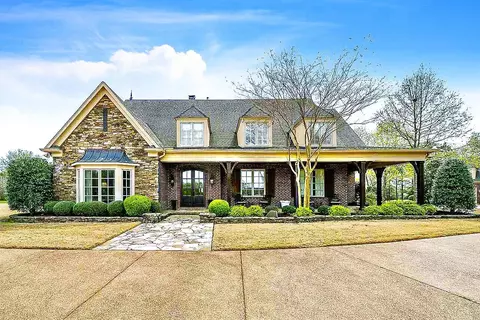 105 Cypress Lake Cv, Arlington, TN 38002