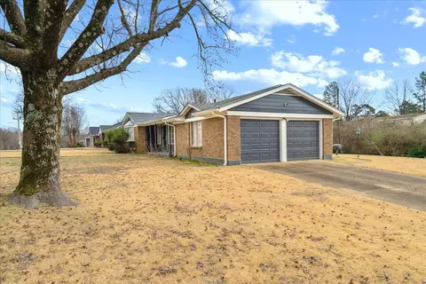 1937 E Holmes Rd, Memphis, TN 38116 photo 22