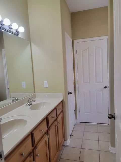 Bath - 59 Forked Creek Pkwy, Hernando, MS 38632 photo 4 of 4