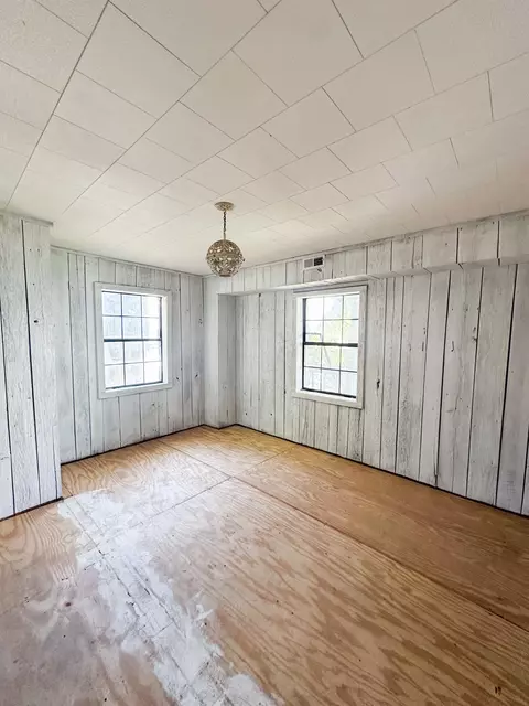 Bedroom - 7 Cr 452 Rd, Iuka, MS 38852 photo 2 of 2