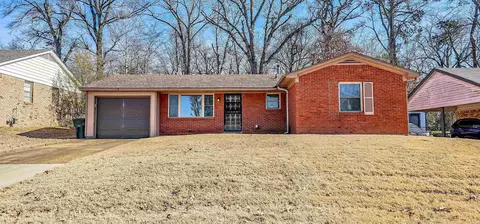 2644 Courtney Dr, Memphis, TN 38128