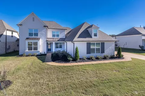 372 Fawn Grove Trl, Hernando, MS 38632 photo 1