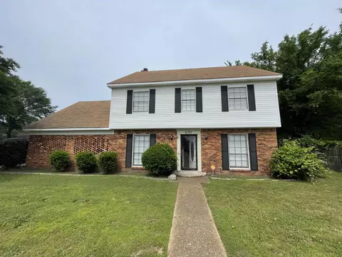 4391 Sandy Park Dr, Memphis, TN 38141