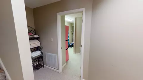 Entry Way - 72 Boardwalk Loop, Savannah, TN 38372 photo 2 of 2