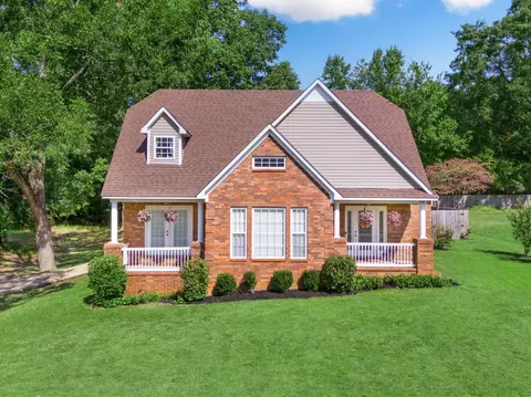 62 W Main St, Munford, TN 38058
