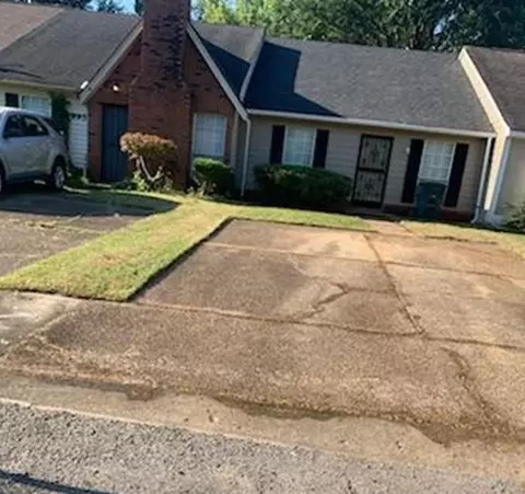 6991 Crestridge Dr, Memphis, TN 38119