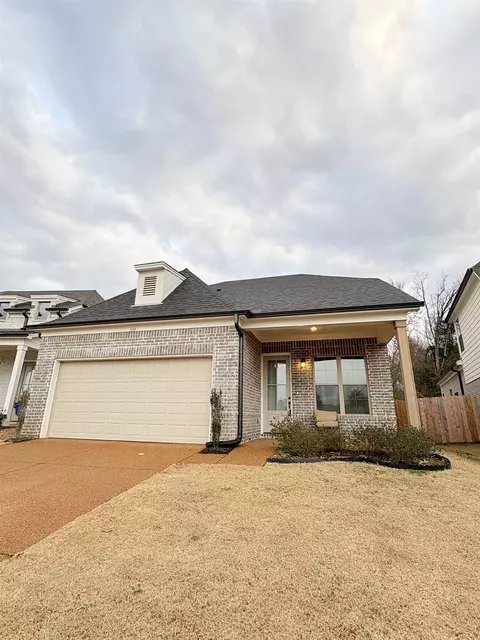310 Maple St, Oakland, TN 38060