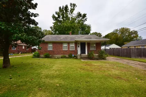 889 Avon Rd, Memphis, TN 38122