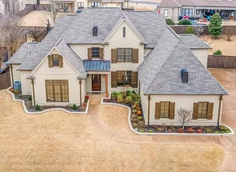 4297 Mount Gillespie Dr, Lakeland, TN 38002