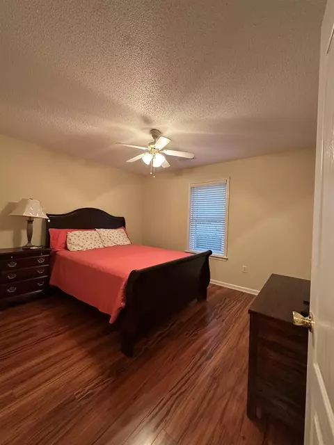 8965 Hickory Dr, Olive Branch, MS 38654 photo 8