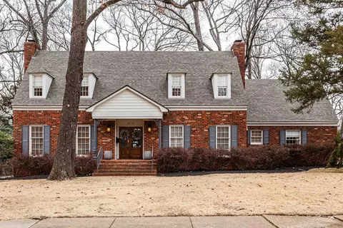 4276 Burgundy Rd, Memphis, TN 38111