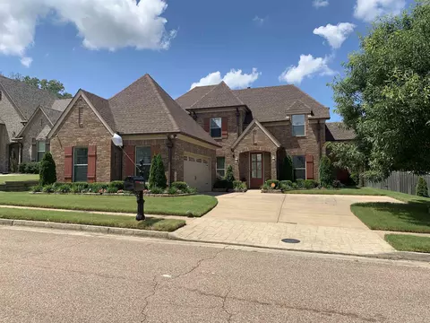 9536 Grays Song Dr, Cordova, TN 38018