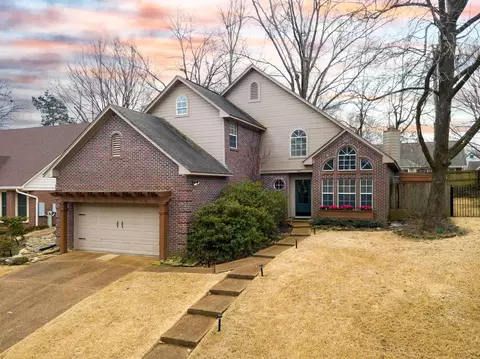 5903 Steeplechase Dr, Bartlett, TN 38134