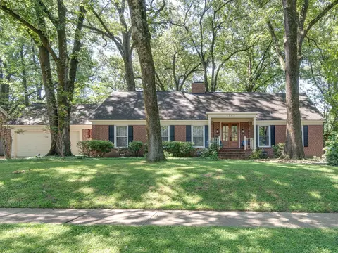 4263 Burgundy Rd, Memphis, TN 38111