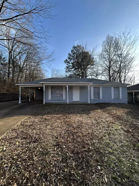 3763 Ridgemont Rd, Memphis, TN 38128