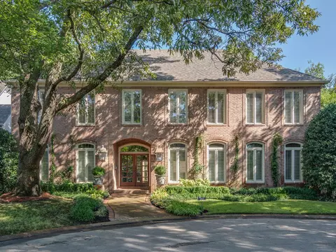 29 E Chickasaw Cv, Memphis, TN 38111