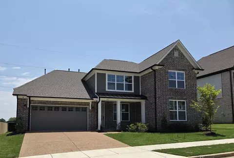 650 Yvonne Bend Dr, Collierville, TN 38017