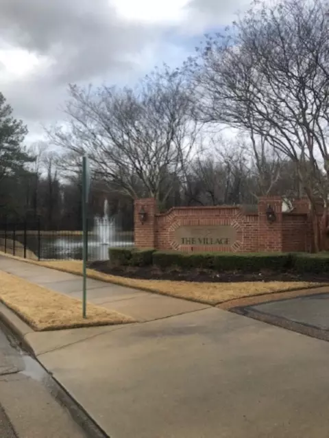 1672 Village Ridge Rd #69, Collierville, TN 38017