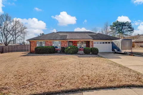 6909 Coral Hill Cv, Bartlett, TN 38135