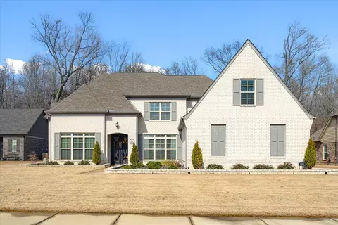 10460 Riley River Rd, Lakeland, TN 38002