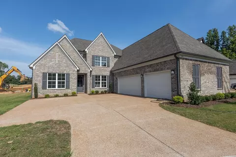 5338 May Grove Ln, Lakeland, TN 38002