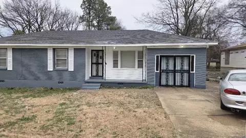 79 E Belle Haven Rd, Memphis, TN 38109
