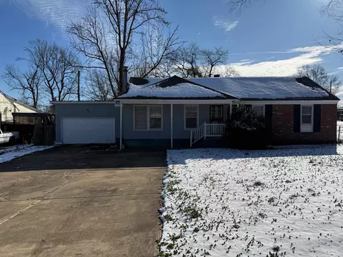 5026 Loch Lomond Dr, Memphis, TN 38116