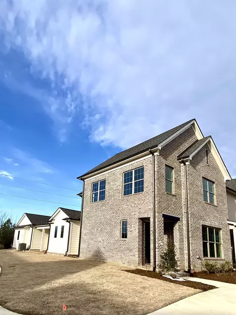 936 Aldwick Dr, Collierville, TN 38017