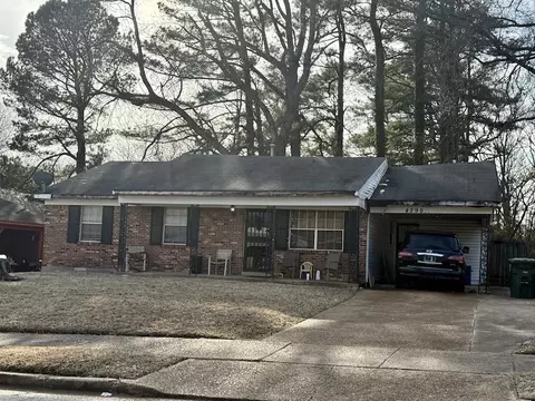 4295 Gladstone St, Memphis, TN 38128