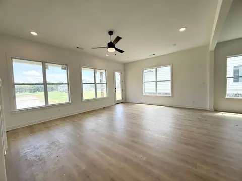 Living - 6907 Johnstown Ln, Bartlett, TN 38135 photo 1 of 3