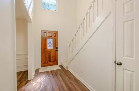 Entry Way - 935 Winleaf Dr, Collierville, TN 38017 photo 1 of 2