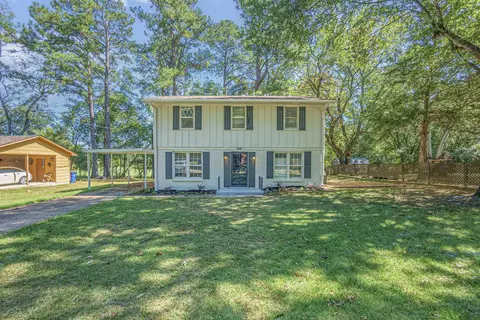206 Lake Dr, Somerville, TN 38068
