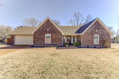 7507 Olivia Hill Dr, Bartlett, TN 38133