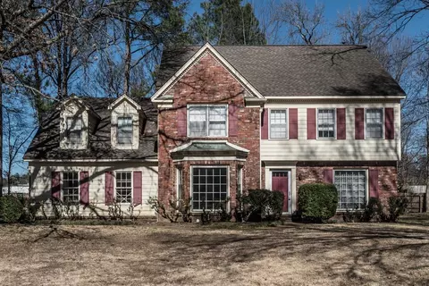 2118 Hundred Oaks Cv, Germantown, TN 38139