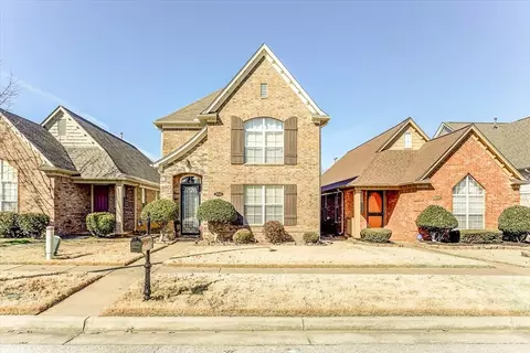 8542 Shady Elm Dr, Cordova, TN 38018