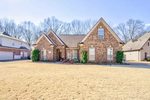 5313 Saffron Spring Dr, Lakeland, TN 38002