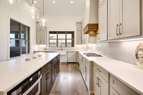Kitchen - 237 Beckham Dr, Collierville, TN 38017 photo 3 of 6