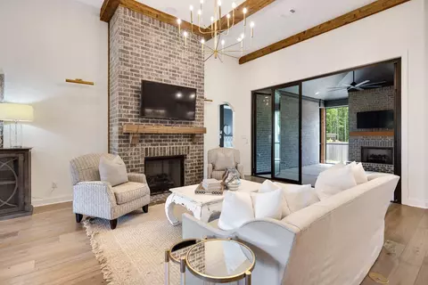 Living - 237 Beckham Dr, Collierville, TN 38017 photo 1 of 4