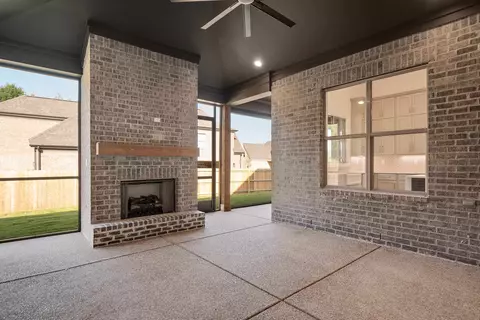 Exterior - 237 Beckham Dr, Collierville, TN 38017 photo 2 of 3