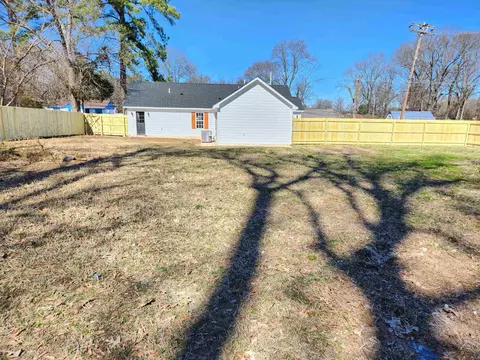 1003 E Raines Rd, Memphis, TN 38116 photo 14