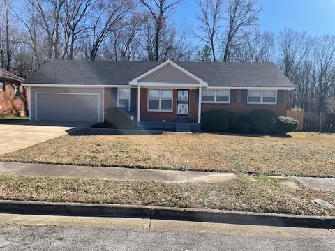 221 Elmer Ave, Memphis, TN 38109