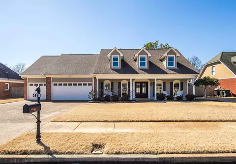 425 Morning Mac Dr, Collierville, TN 38017