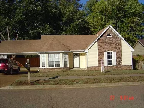 3823 Shallowhill Dr, Bartlett, TN 38135