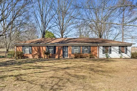 4106 Crenshaw Rd, Millington, TN 38053