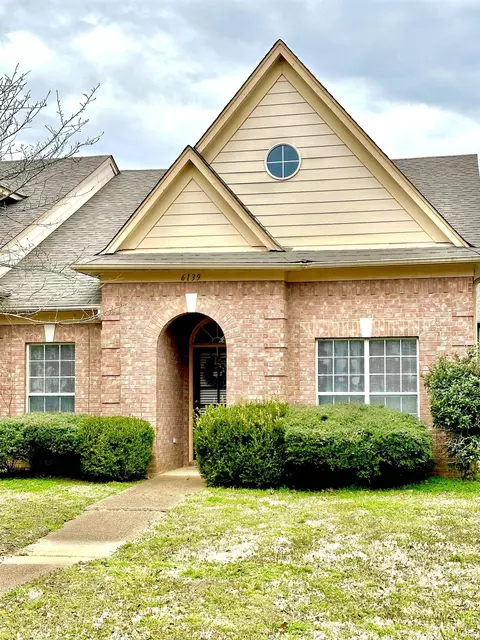 6139 Woodstock View Dr, Millington, TN 38053