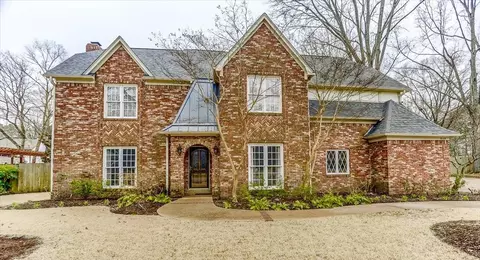 9139 Greenbrier Cv, Germantown, TN 38139