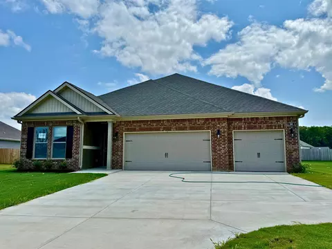 245 Oak Hollow Dr, Oakland, TN 38060