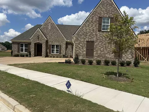 10176 Conner Field Ln, Lakeland, TN 38002